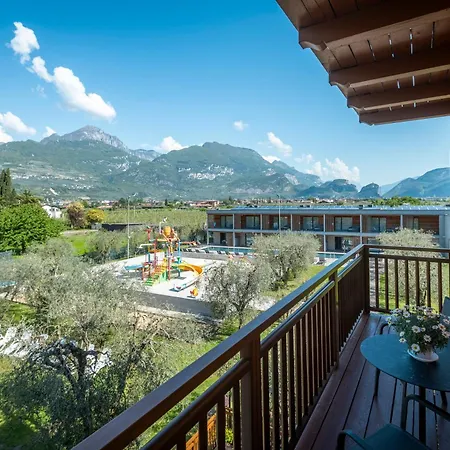 Filanda Aparthotel 3*